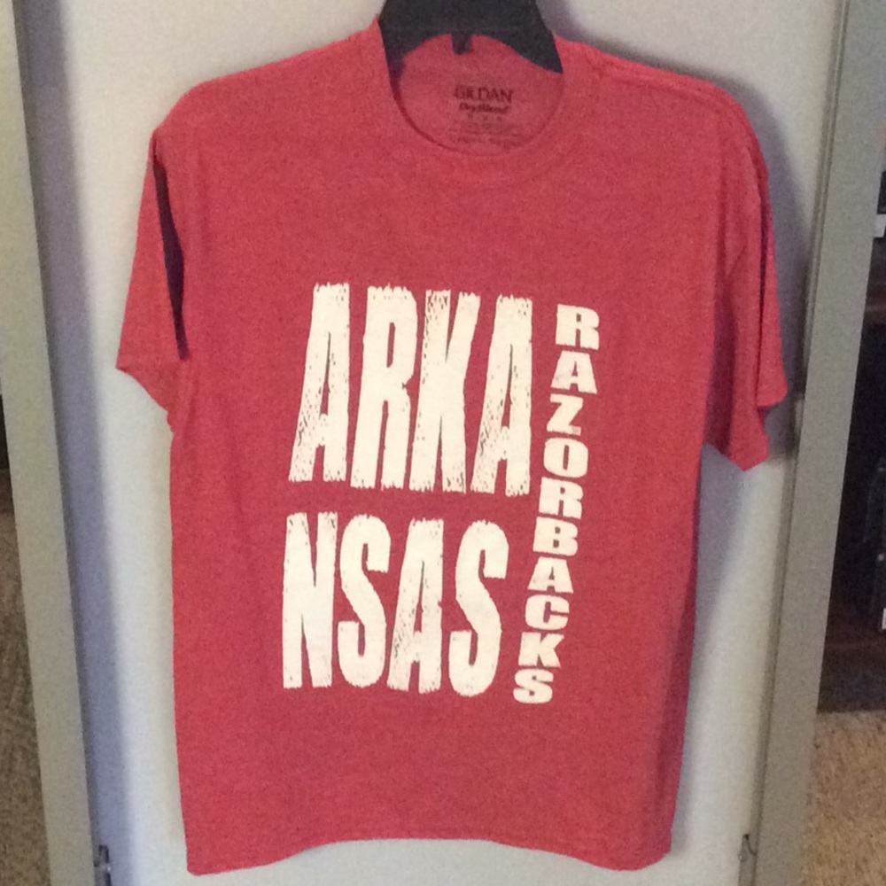 Arkansas Razorback T shirt